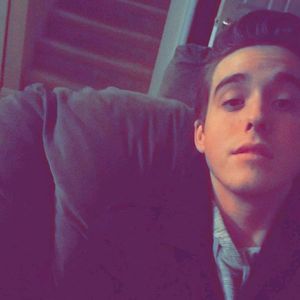 Meet your Posher, Avery